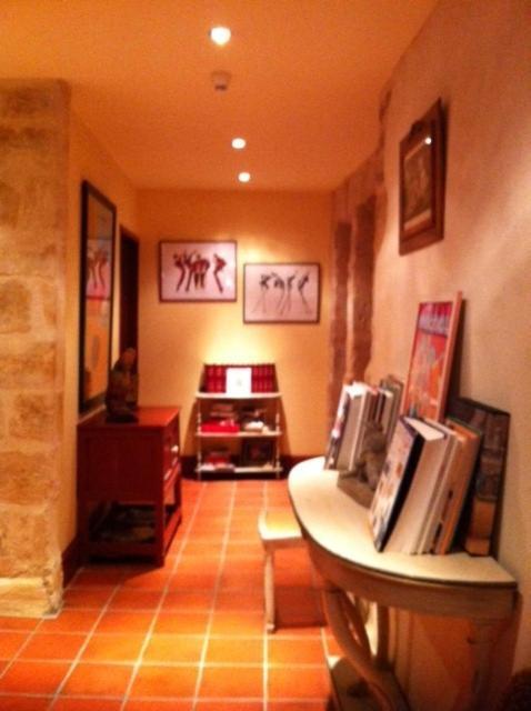 La Parenthese Hostellerie Provencale Uzes Exterior photo